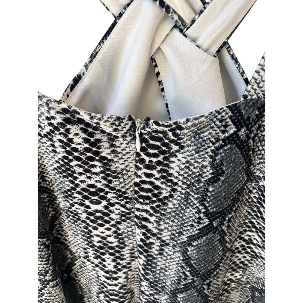 Python Print Halter Fitted Dress Medium - Picture 3 of 6